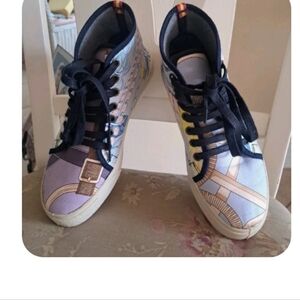 Respoke Brand Designer Hightop Sneakers From Spain Sz 38 US 7.5 Excellent
